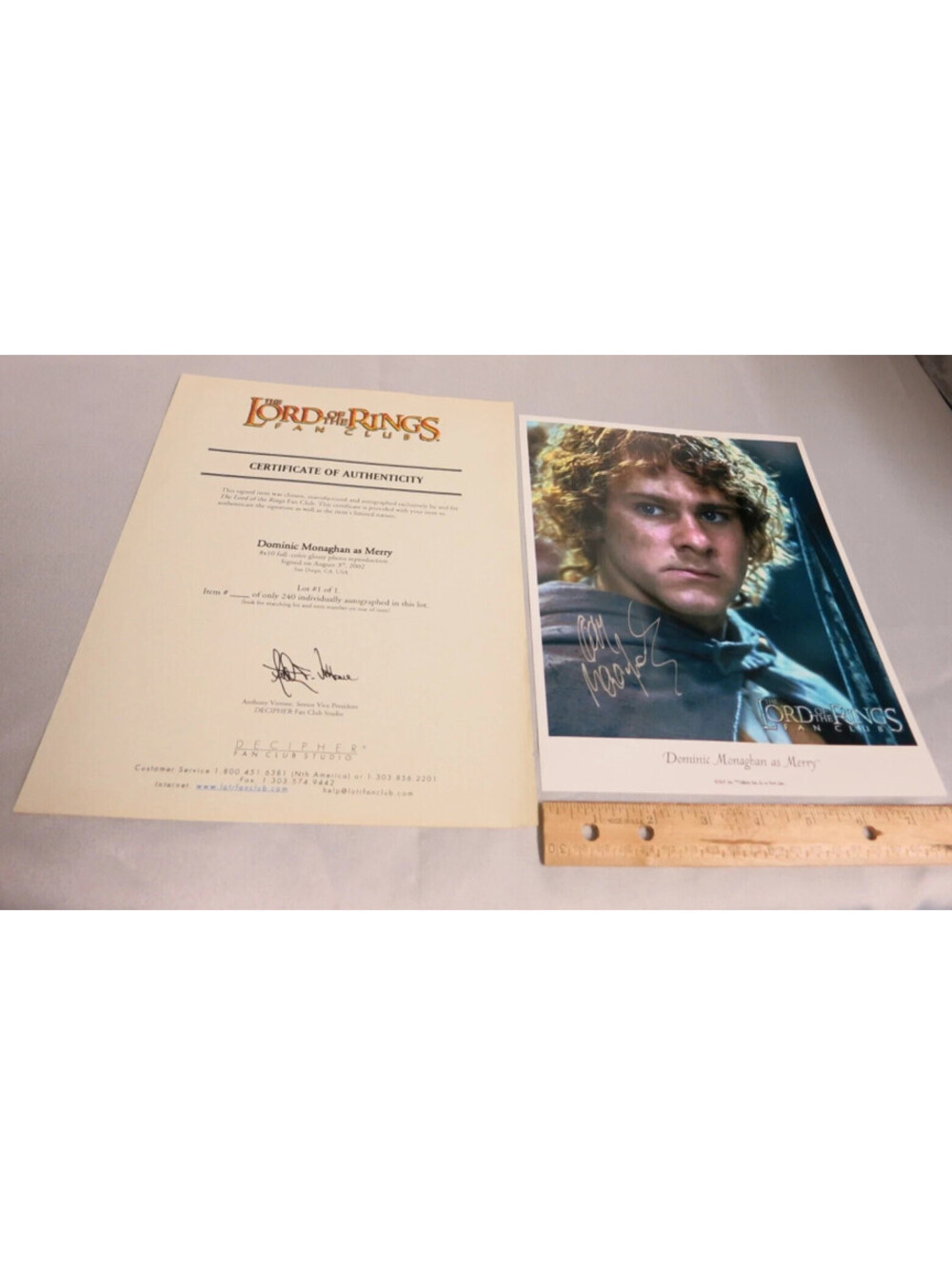 Lord of the Rings Fan Club Dominic Monaghan as Merry Autographed Photo 8x10 wit